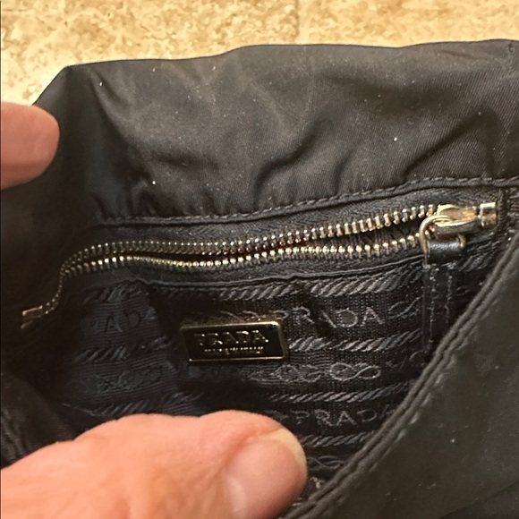 Prada Black Nylon Bag. Made in Italy - Picture 9 of 15